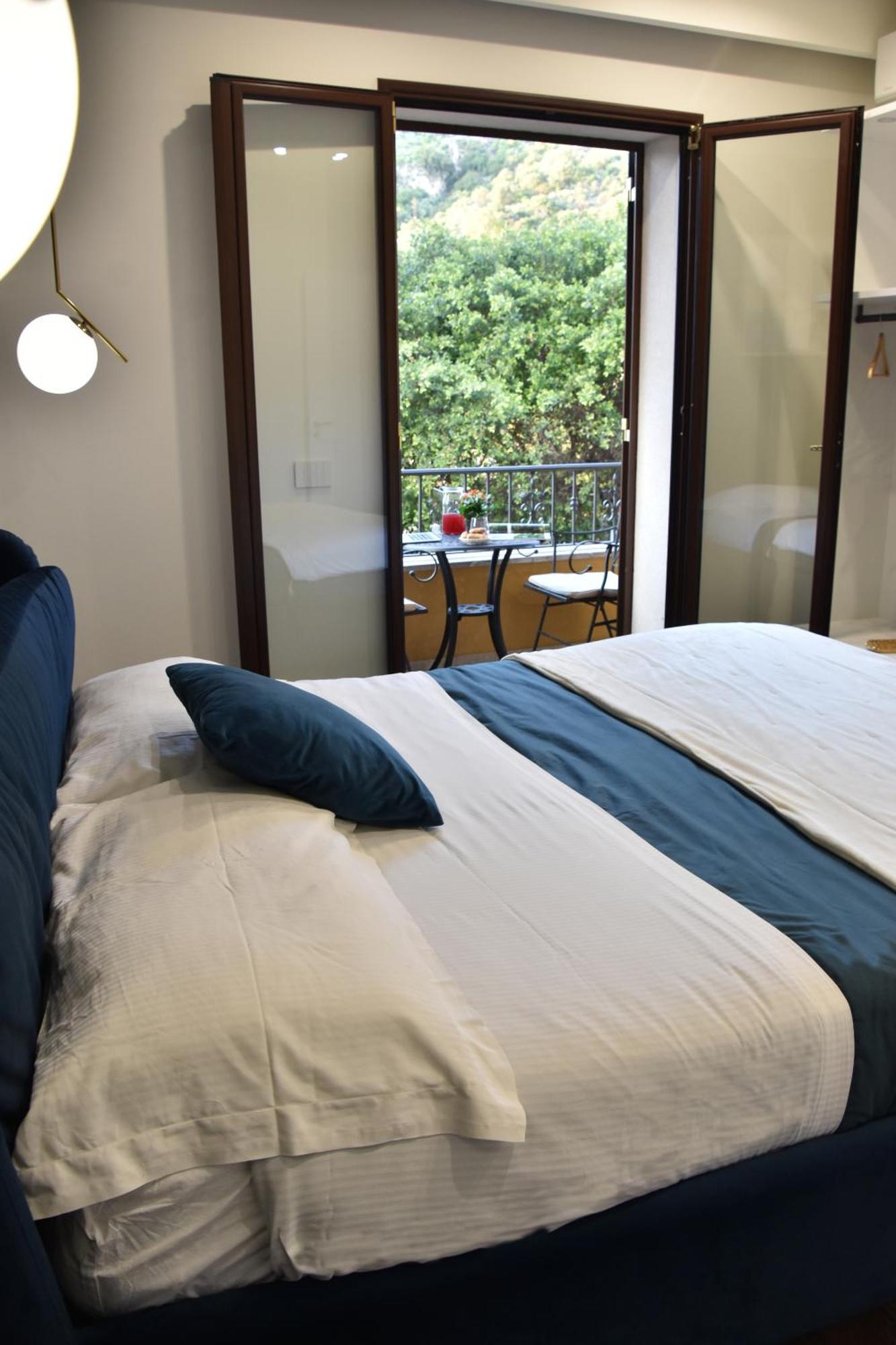 Gloden House Apartments Ταορμίνα Εξωτερικό φωτογραφία