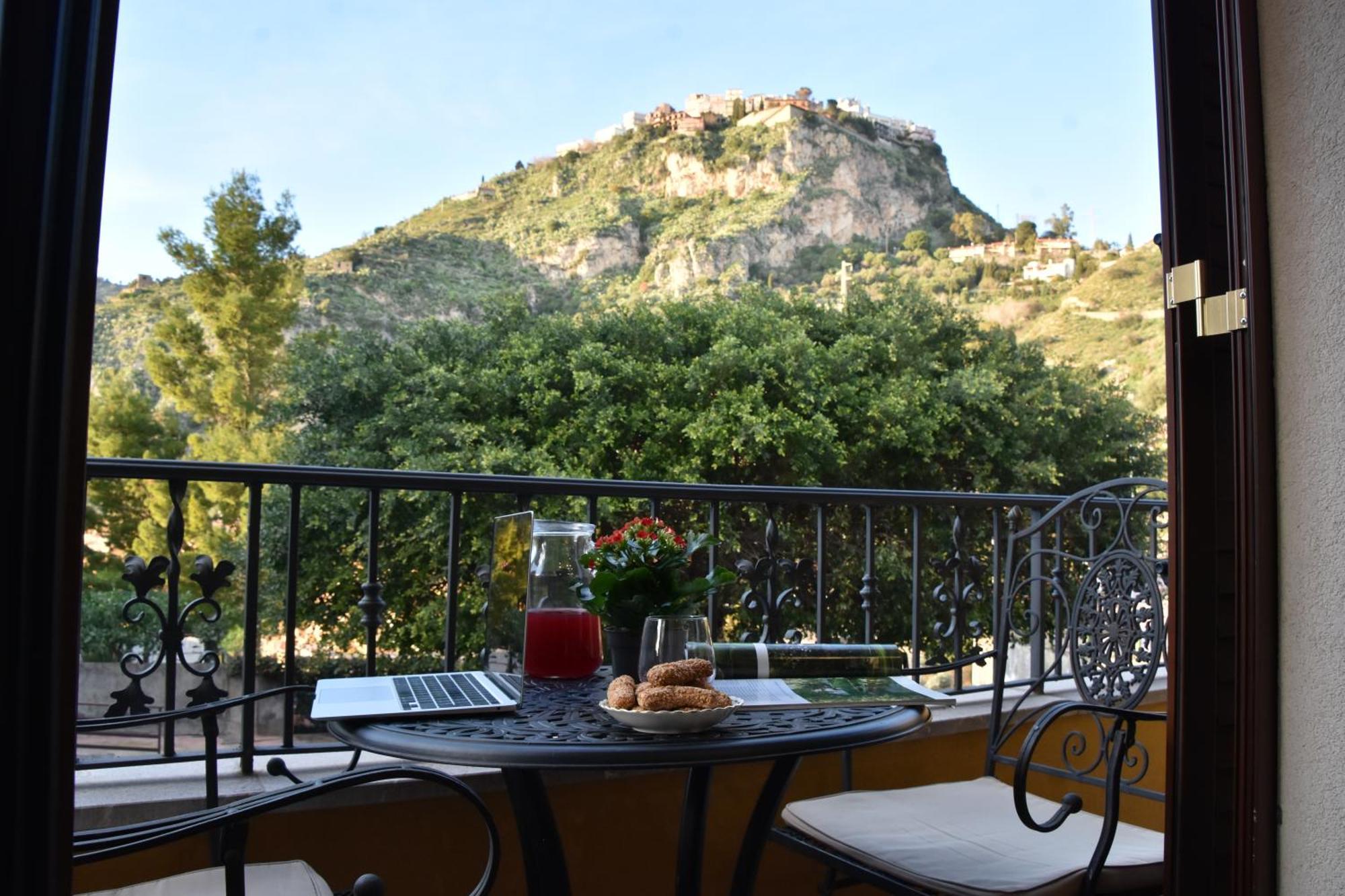 Gloden House Apartments Ταορμίνα Εξωτερικό φωτογραφία